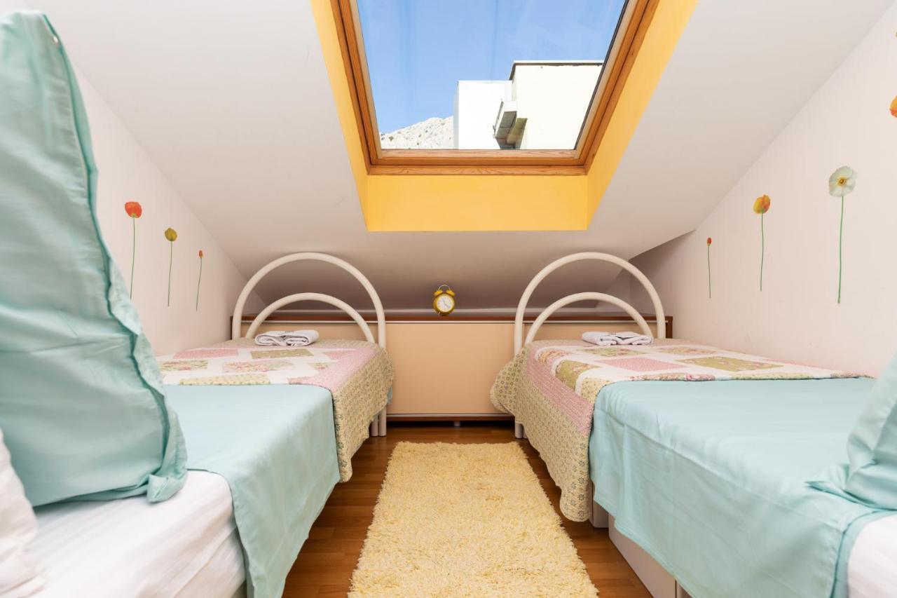 Apartman Monika Omiš Exterior foto