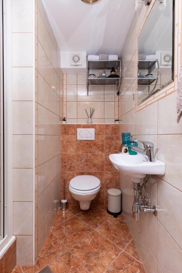 Apartman Monika Omiš Exterior foto