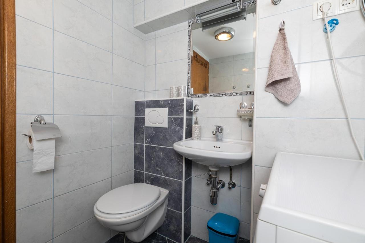 Apartman Monika Omiš Exterior foto