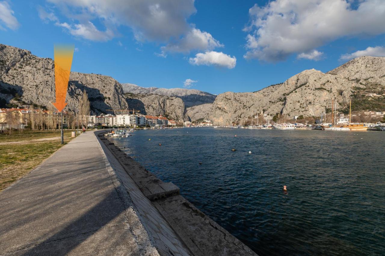 Apartman Monika Omiš Exterior foto