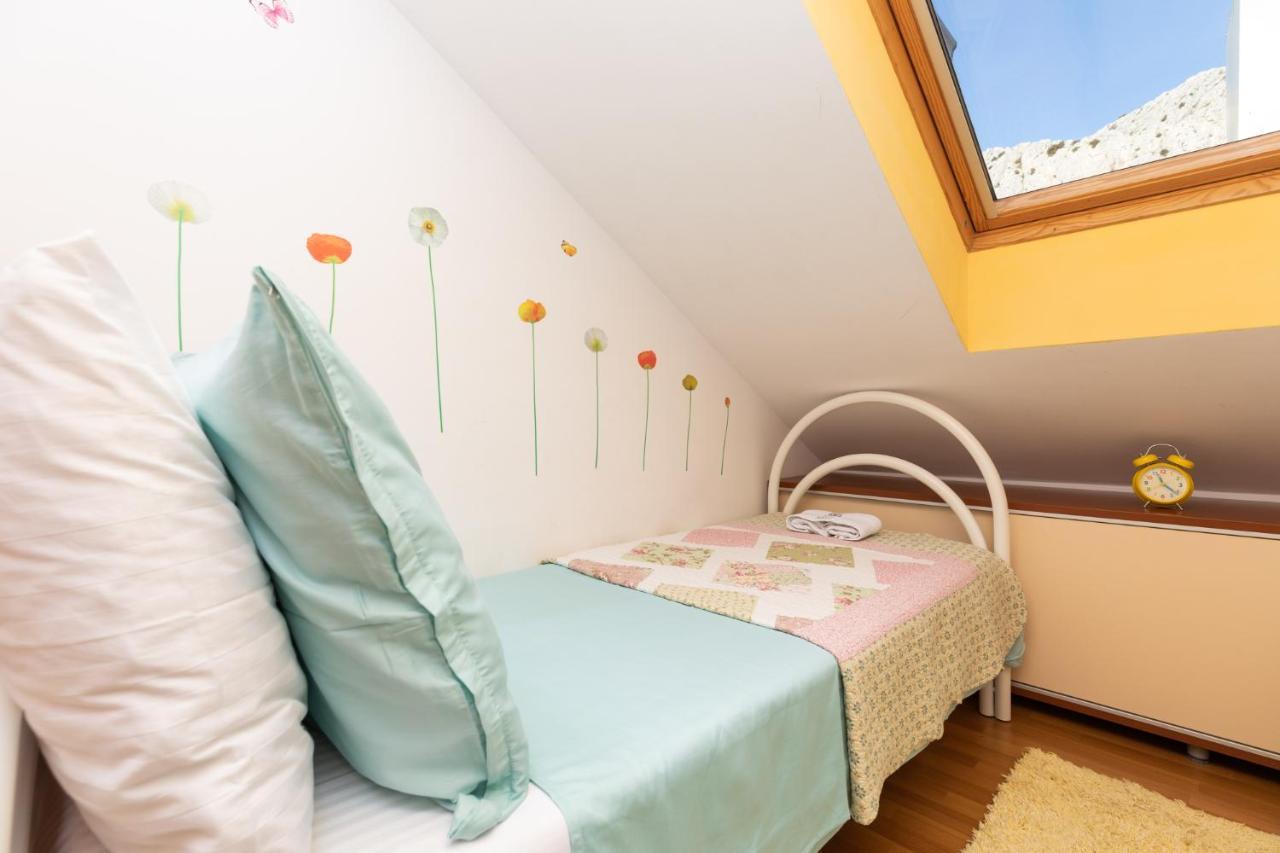 Apartman Monika Omiš Exterior foto